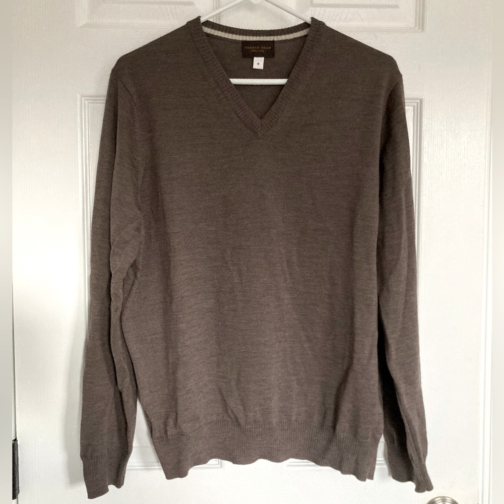 Thomas Dean merino wool v-neck sweater